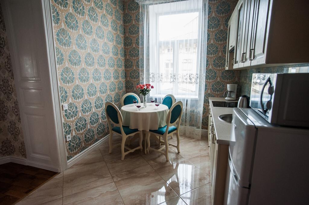 Cozy Apartment 39/34 Lviv Exterior photo