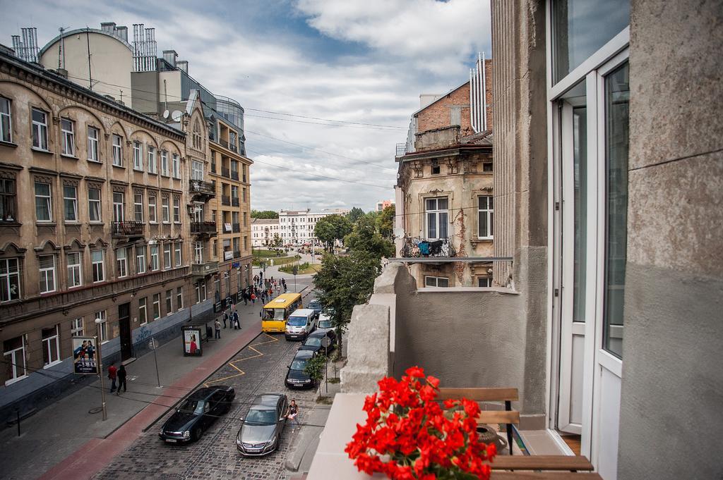 Cozy Apartment 39/34 Lviv Exterior photo